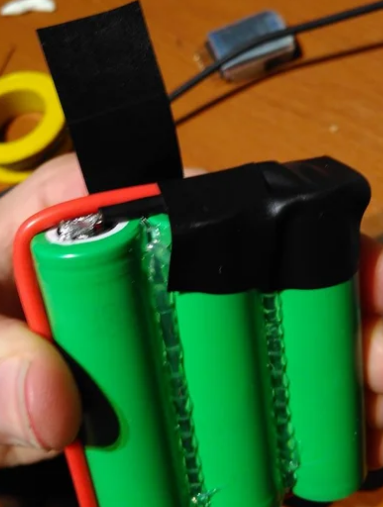 自制無(wú)人機電池
